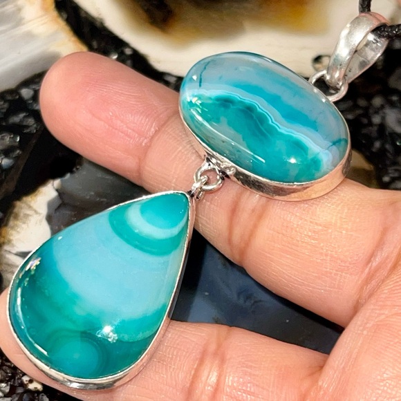 Botswana Lace Agate Pendant 2 7/8” - Picture 9 of 16